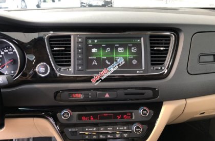 Kia Sedona Platinum 2018 - Cần bán xe Kia Sedona Platinum đời 2019, màu trắng