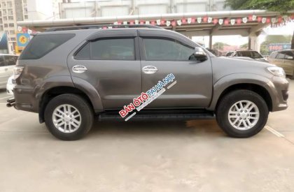 Toyota Fortuner   G  2014 - Bán Toyota Fortuner G đời 2014, màu xám 