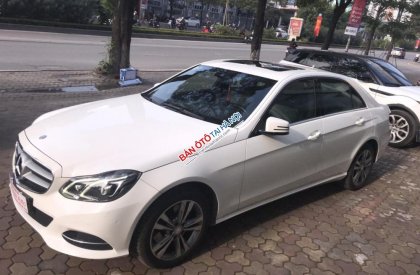 Mercedes-Benz E class E250 2013 - Bán ô tô Mercedes E250 2014, màu trắng