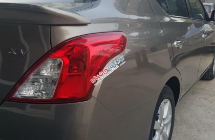 Nissan Sunny XV 2016 - Chị Lan bán xe Nissan Suny XV đời 2016, màu ghi, số tự động, giá 345tr. SĐT 0974457742