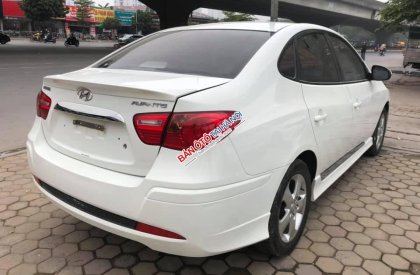 Hyundai Avante 1.6AT 2015 - Bán xe Hyundai Avante 1.6AT đời 2015, màu trắng Hà Nội