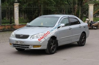 Toyota Corolla altis 1.8MT 2004 - Bán Toyota Corolla altis 1.8MT năm 2004, màu bạc đẹp như mới giá cạnh tranh