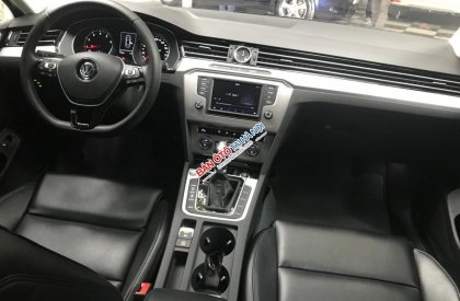 Volkswagen Passat Tsi bluemotion 2017 - Cần bán Volkswagen Passat Tsi bluemotion 2017, màu đen, nhập khẩu nguyên chiếc