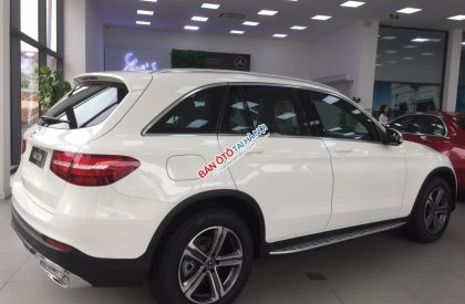 Mercedes-Benz GLC-Class GLC 200    2019 - Bán GLC 200 2019 hỗ trợ trả góp 80 %, xe đủ mầu, giao ngay liên hệ