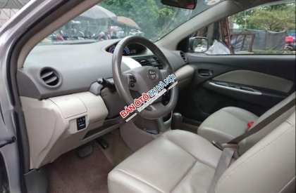 Toyota Vios G 2010 - Bán xe Toyota Vios G đời 2010, màu bạc chính chủ, giá chỉ 399 triệu