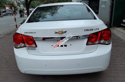 Chevrolet Cruze 1.8LTZ 2015 - Bán ô tô Chevrolet Cruze 1.8 LTZ năm 2015