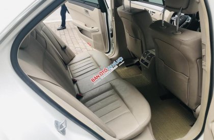 Mercedes-Benz E class E200 2015 - Bán Mercedes E200, sản xuất và đăng ký 2015, tên công ty, có hóa đơn VAT