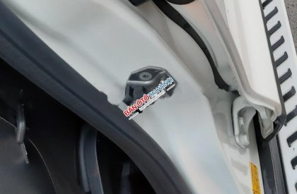 Ford EcoSport Titanium 2015 - Bán xe Ford EcoSport Titanium sản xuất năm 2015, màu trắng, chính chủ