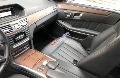 Mercedes-Benz E class E200 2013 - Cần bán Mercedes E200 sản xuất 2013, màu xanh đen