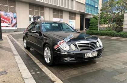 Mercedes-Benz E class E200 2007 - Bán Mercedes Benz E200 2007 gia đình sử dụng mới cứng