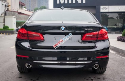 BMW 5 Series 530i 2019 - Khuyến mại cực lớn từ BMW năm 2019