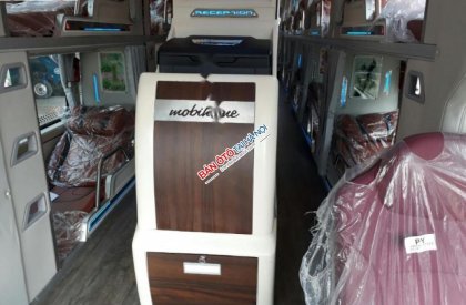 Thaco Mobihome TB120SL 2019 - Cần bán xe Thaco Mobihome TB120SL đời 2019, hai màu