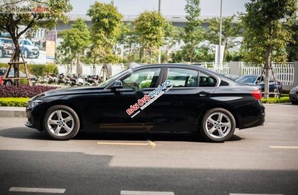 BMW 3 Series 320i 2018 - Cần bán xe BMW 3 Series 320i năm sản xuất 2018, màu đen, nhập khẩu