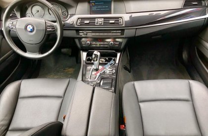 BMW 5 Series 2012 - Bán BMW 520i sản xuất 2012, ghế da siêu mới