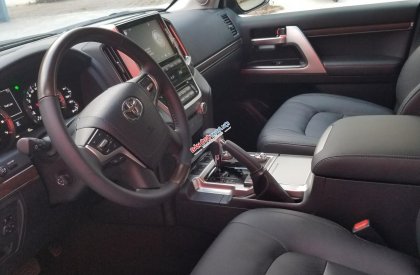 Toyota Land Cruiser VX 2019 - Bán Toyota Land Cruiser vx sx 2019, mới 100% giao xe ngay