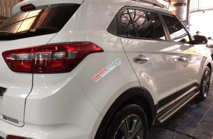 Hyundai Creta  1.6L 2015 - Cần bán xe Hyundai Creta đời 2015, màu trắng, xe nhập