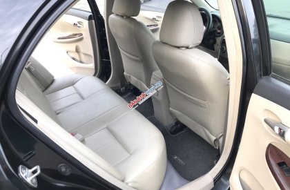 Toyota Corolla altis 1.8G 2011 - Bán Toyota Corolla altis 1.8G sản xuất năm 2011, màu đen, 1 chủ xe xuất sắc