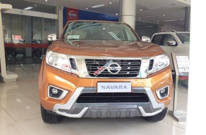 Nissan Navara EL 2018 - Bán Nissan Navara EL năm 2018, màu vàng, xe nhập, giá 620tr