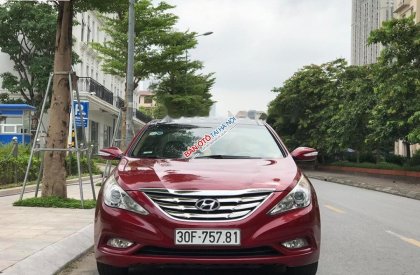 Hyundai Sonata 2.0 2011 - Bán Hyundai Sonata 2.0 đời 2011, màu đỏ, biển HN, Đk 2012