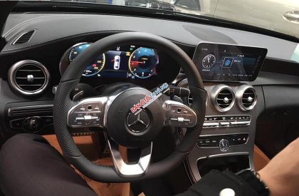 Mercedes-Benz C class C300 AMG 2019 - Bán xe Mercedes C300 AMG đời 2019, màu đen