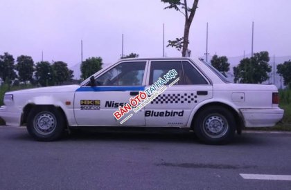 Nissan Bluebird   1993 - Bán Nissan Bluebird năm 1993, màu trắng, nhập khẩu, giá 23tr