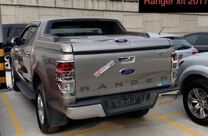 Ford Ranger XLT 2017 - Bán Ford Ranger XLT đời 2017, màu vàng, nhập khẩu nguyên chiếc