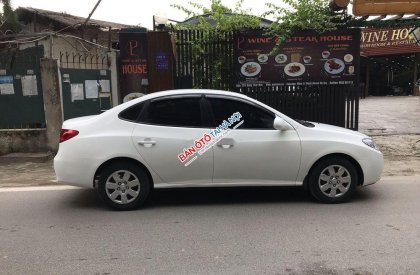 Hyundai Elantra  MT 2012 - Bán Hyundai Elantra MT đời 2012, màu trắng, nhập khẩu nguyên chiếc 
