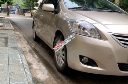 Toyota Vios E 2011 - Bán Toyota Vios E sản xuất năm 2011, màu vàng, chính chủ