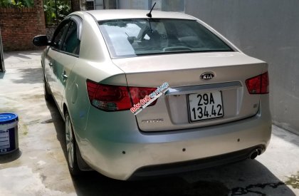 Kia Forte 2011 - Cần bán xe Kia Forte đời 2011, màu kem (be), chỉ như giá xe Morning