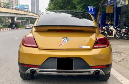 Volkswagen Beetle 2017 - Bán Volkswagen Beetle Dune sản xuất 2017, odo 9.000 miles