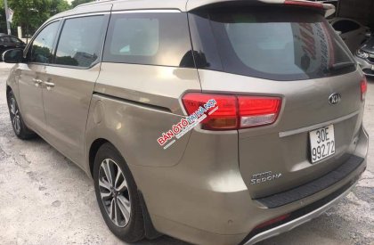 Kia Sedona   2016 - Cần bán Kia Sedona đời 2016, màu vàng