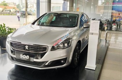 Peugeot 508 2015 - Cần bán Peugeot 508 2015, màu bạc, nhập khẩu nguyên chiếc