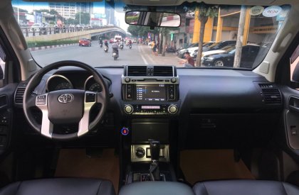 Toyota Prado 2017 - Bán Toyota Prado đời 2017, màu đen, xe nhập