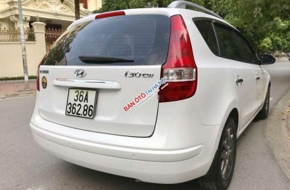 Hyundai i30 2011 - Cần bán Hyundai i30 CW 1.6AT đời 2011, nhập khẩu