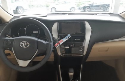 Toyota Vios G 2019 - Bán xe Toyota Vios G đời 2019, màu vàng cát, 555 triệu
