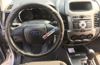 Ford Ranger    2015 - Cần bán lại xe Ford Ranger năm sản xuất 2015, màu bạc, nhập khẩu nguyên chiếc