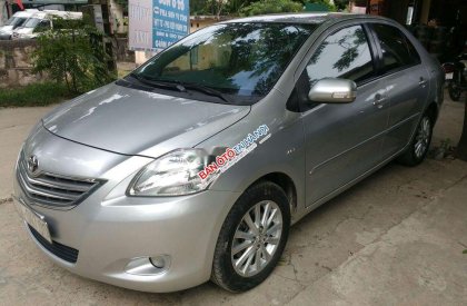 Toyota Vios  MT 2011 - Bán Toyota Vios MT năm 2011, màu bạc, giá tốt