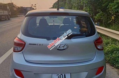 Hyundai Grand i10   MT 2015 - Cần bán gấp Hyundai Grand i10 MT sản xuất 2015, màu bạc, nhập khẩu chính chủ, giá chỉ 270 triệu