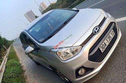 Hyundai Grand i10   MT 2015 - Cần bán gấp Hyundai Grand i10 MT sản xuất 2015, màu bạc, nhập khẩu chính chủ, giá chỉ 270 triệu