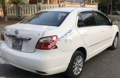 Toyota Vios  MT 2011 - Cần bán gấp Toyota Vios MT sản xuất 2011, màu trắng, xe nhập