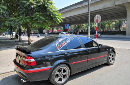 BMW 3 Series 2004 - Bán xe BMW 325i năm sản xuất 2004, màu đen, giá chỉ 140 triệu