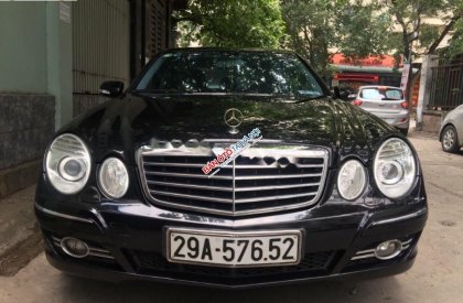 Mercedes-Benz E class 2008 - Cần bán gấp Mercedes đời 2008, màu đen xe nguyên bản