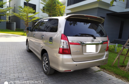 Toyota Innova 2.0E 2015 -  Toyota Innova 2.0E 2016, màu ghi vàng , giá 425tr giá tốt