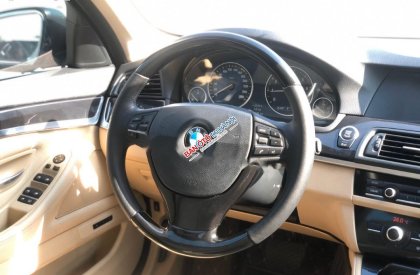 BMW 5 Series 2013 - Bán BMW 520i sản xuất 2013, màu trắng, xe nhập