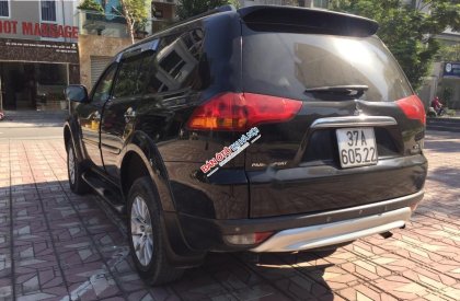 Mitsubishi Pajero Sport 2012 - Cần bán xe Mitsubishi Pajero Sport năm sản xuất 2012, màu đen xe còn mới lắm