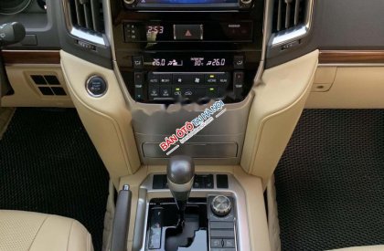 Toyota Land Cruiser   2016 - Bán ô tô Toyota Land Cruiser sản xuất năm 2016, màu đen, nhập khẩu chính hãng