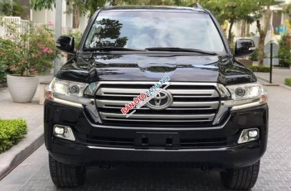 Toyota Land Cruiser  V8  2016 - Bán Toyota Land Cruiser V8 2016, màu đen, nhập khẩu