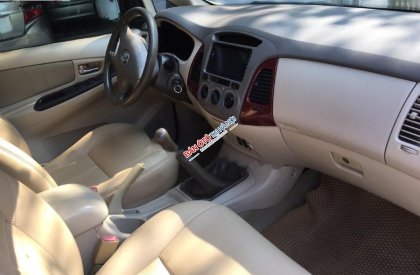 Toyota Innova G 2006 - Cần bán lại xe Toyota Innova G 2006, màu vàng