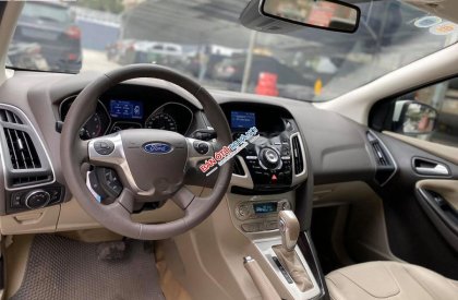 Ford Focus Titanium 2015 - Bán Ford Focus Titanium đời 2015, màu trắng, giá cạnh tranh