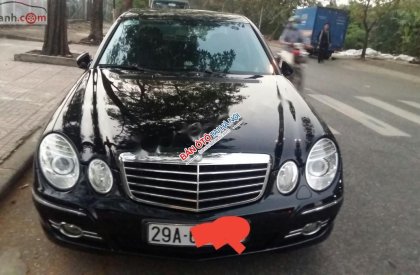 Mercedes-Benz E class   E200 2007 - Cần bán Mercedes E200 2007, màu đen, xe chính chủ